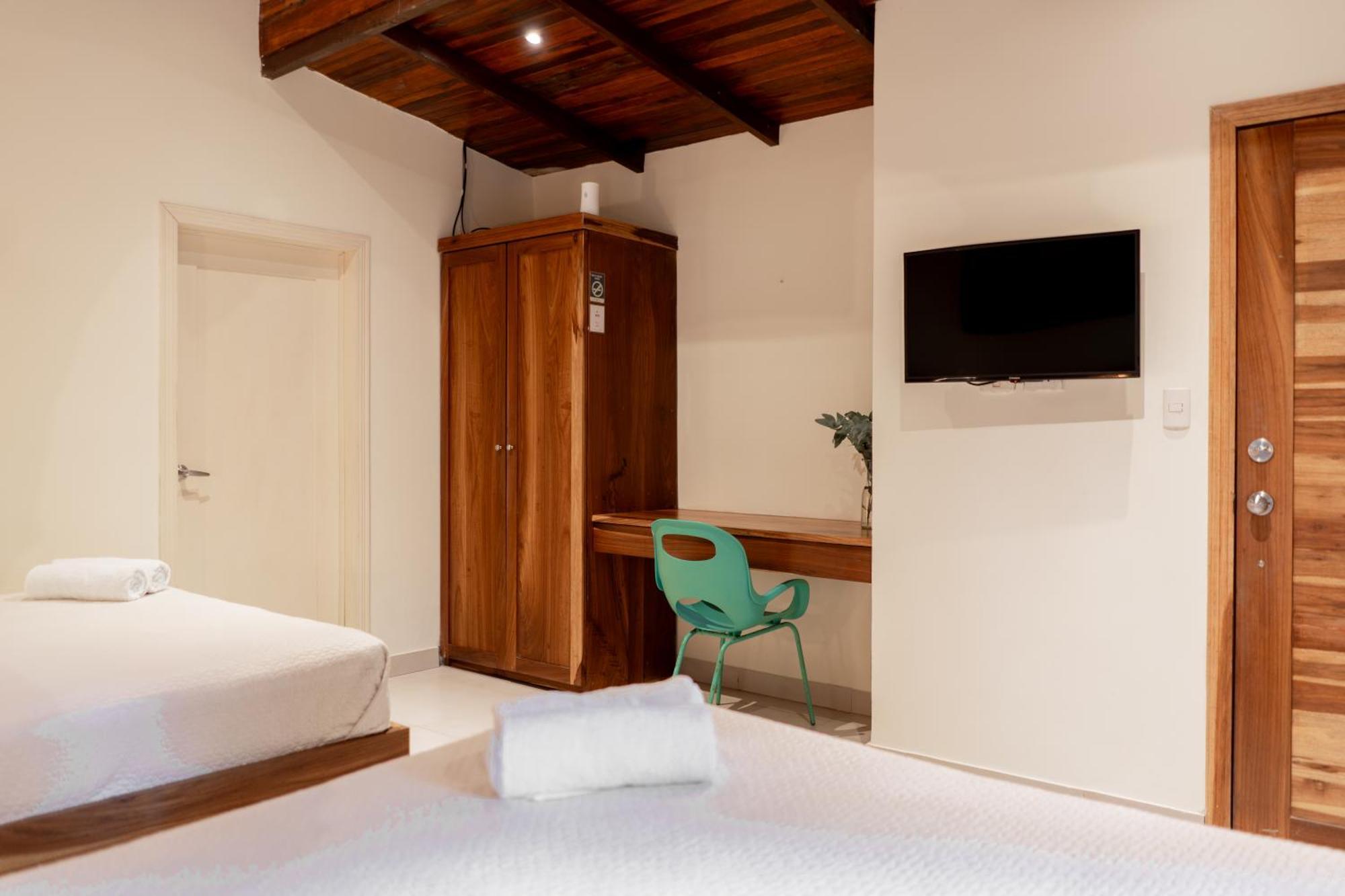 Banana Beach Bungalows Playa Santa Teresa  Ngoại thất bức ảnh