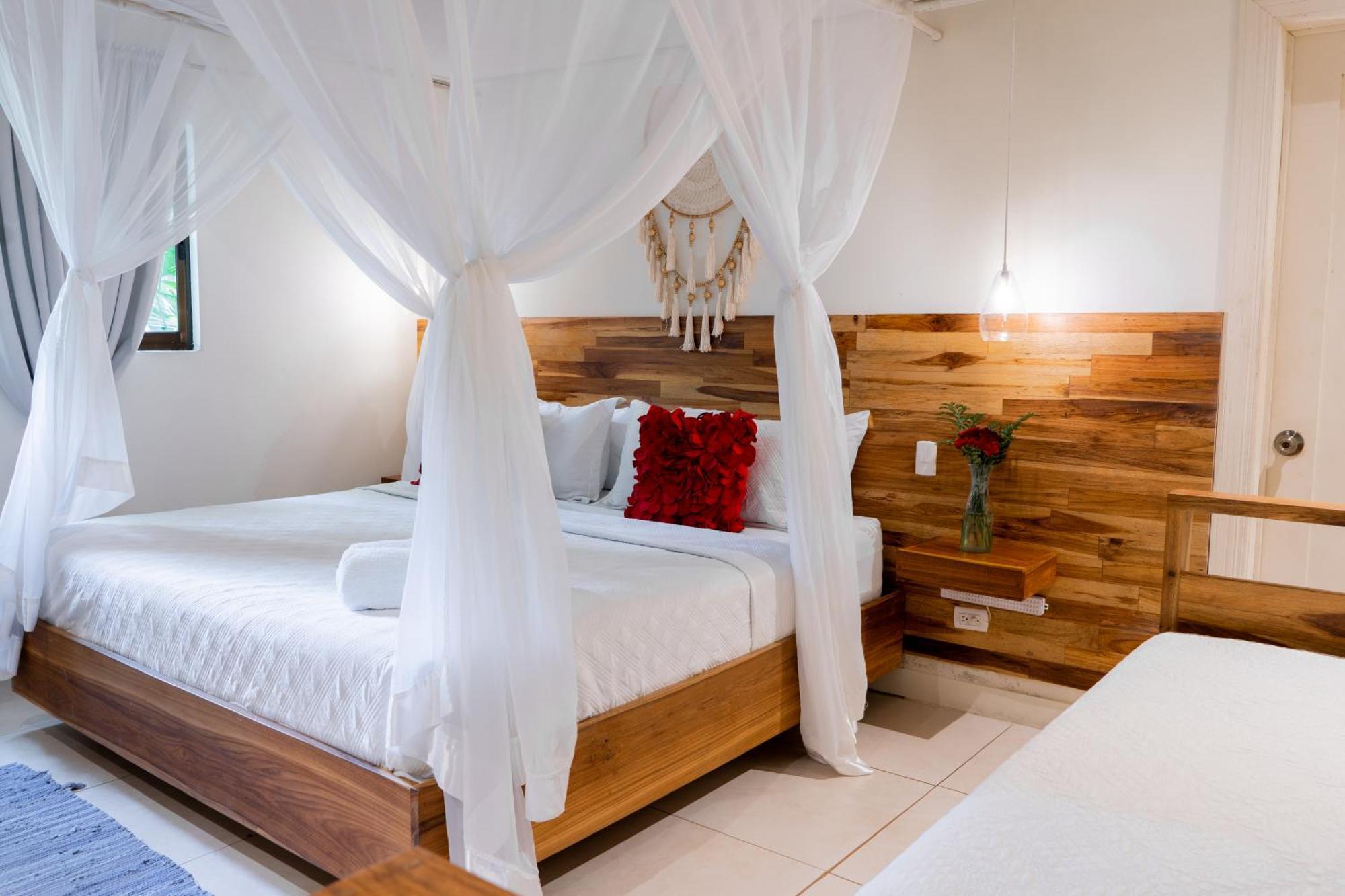 Banana Beach Bungalows Playa Santa Teresa  Ngoại thất bức ảnh